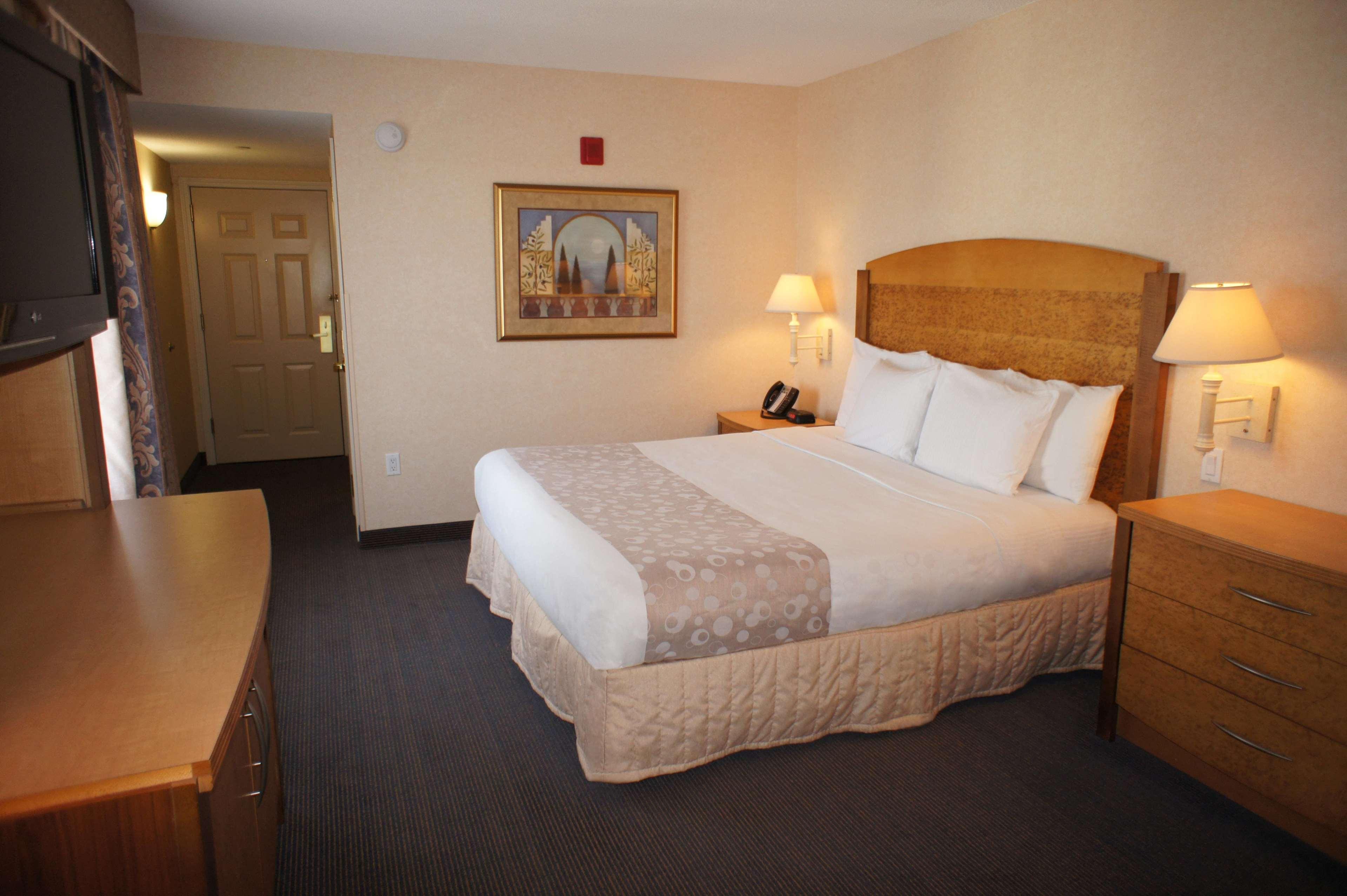 La Quinta By Wyndham Islip - Macarthur Airport Bohemia Dış mekan fotoğraf