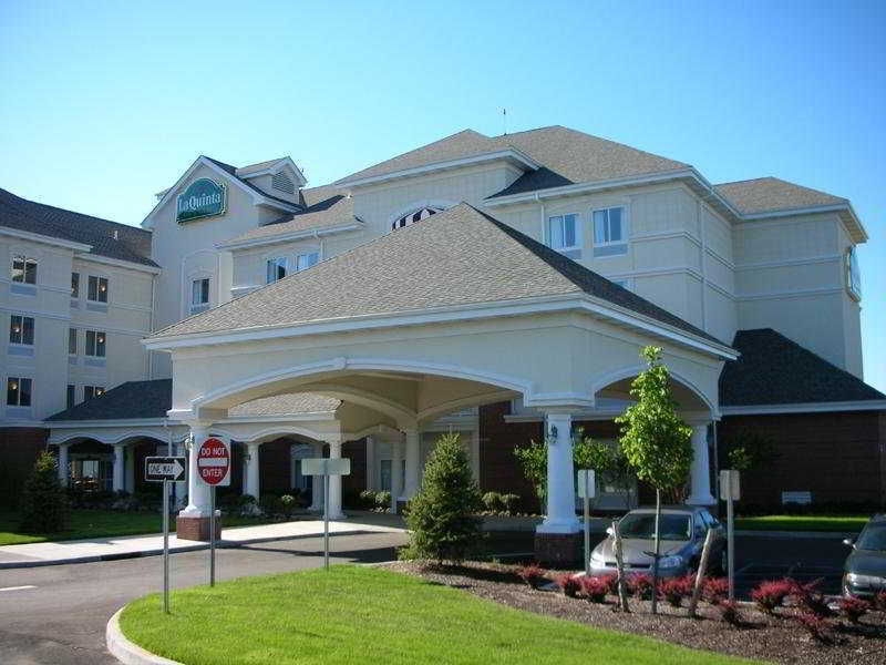 La Quinta By Wyndham Islip - Macarthur Airport Bohemia Dış mekan fotoğraf